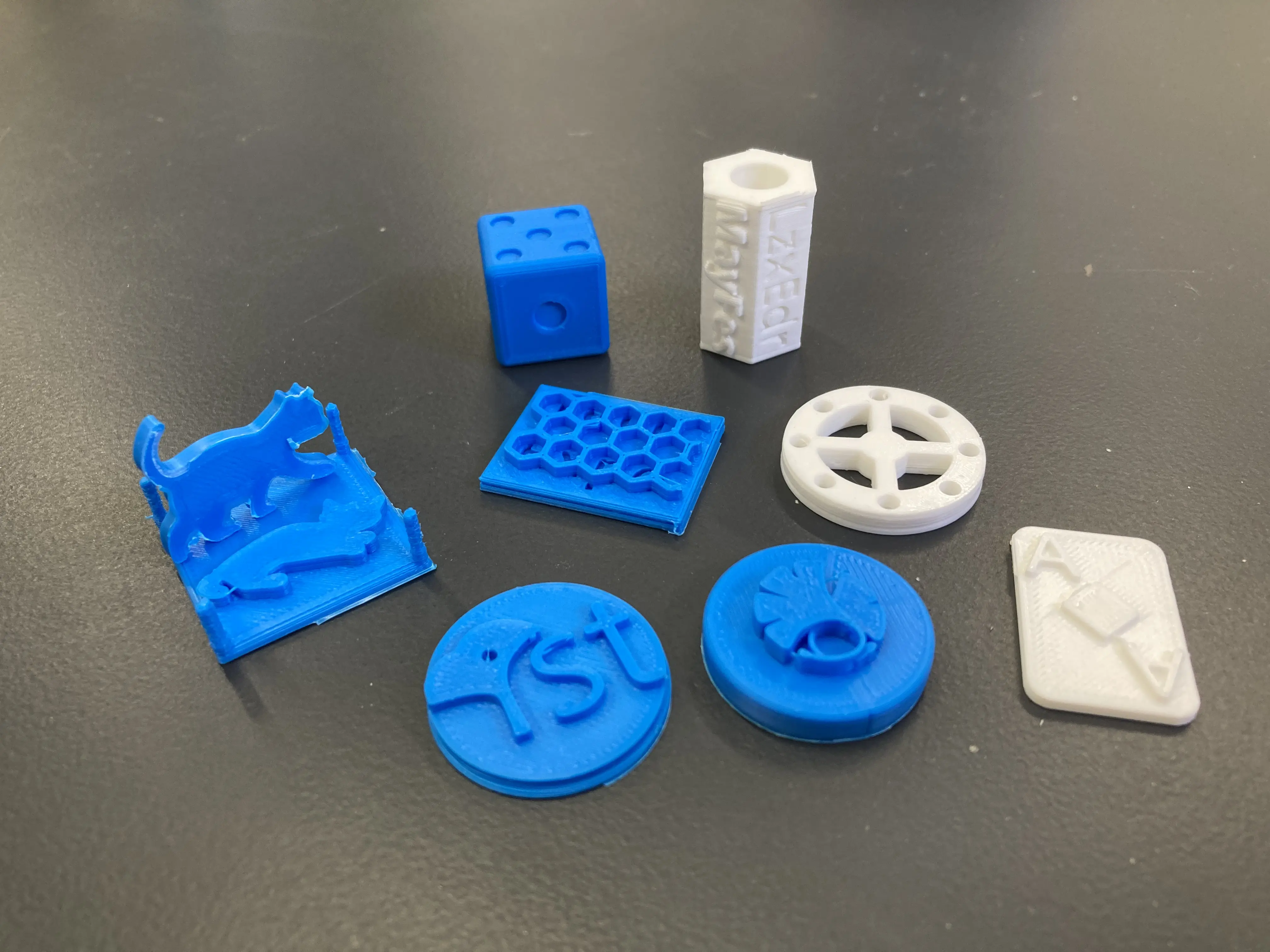 スタンプラリーの景品として配布される3Dプリンター製の小物